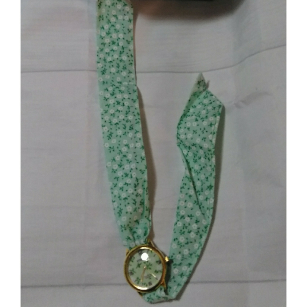 Strada Flower Pattern Cloth Watch NEW